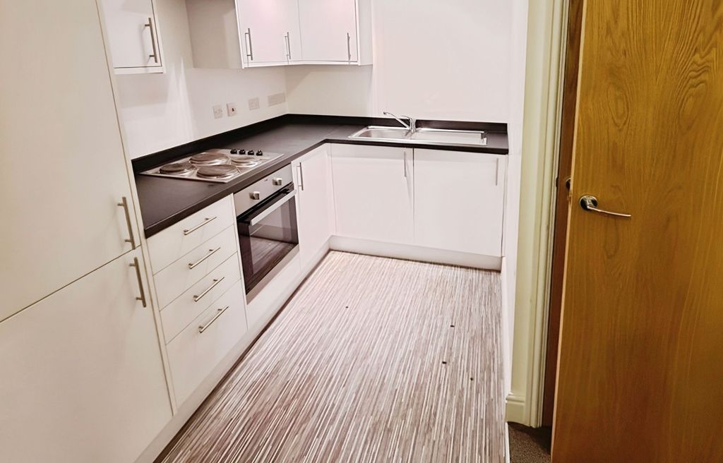Property photo 2 of 6