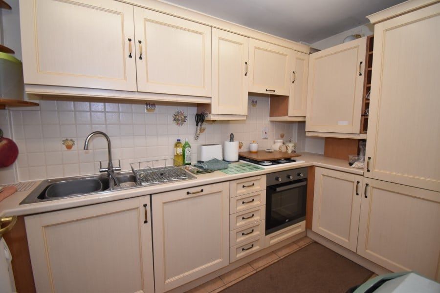Property photo 3 of 16