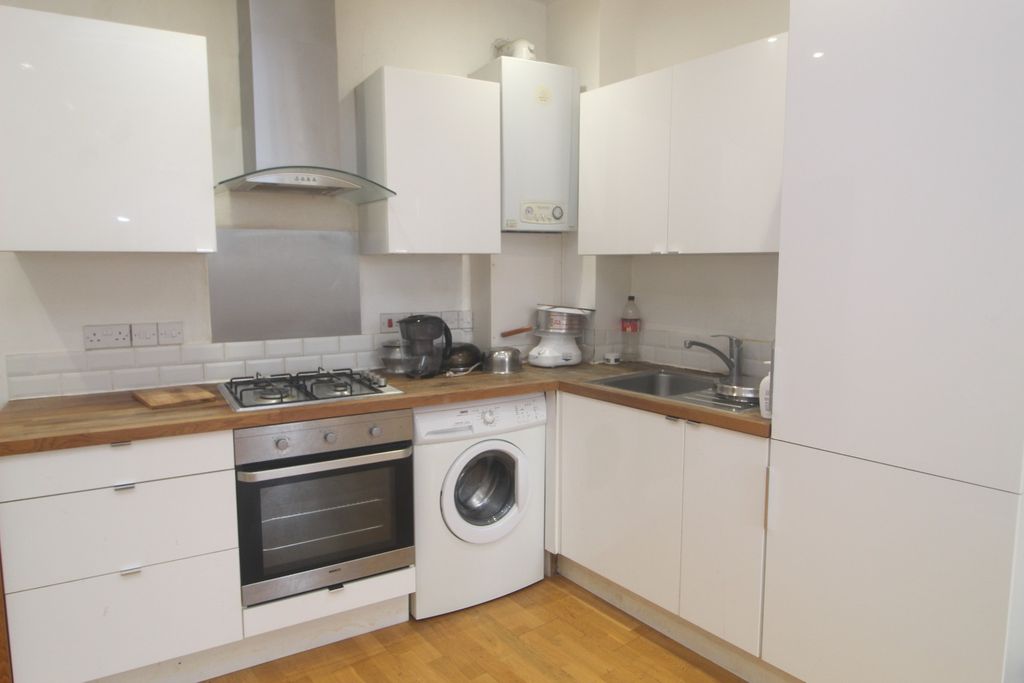 Property photo 1 of 5 1018110