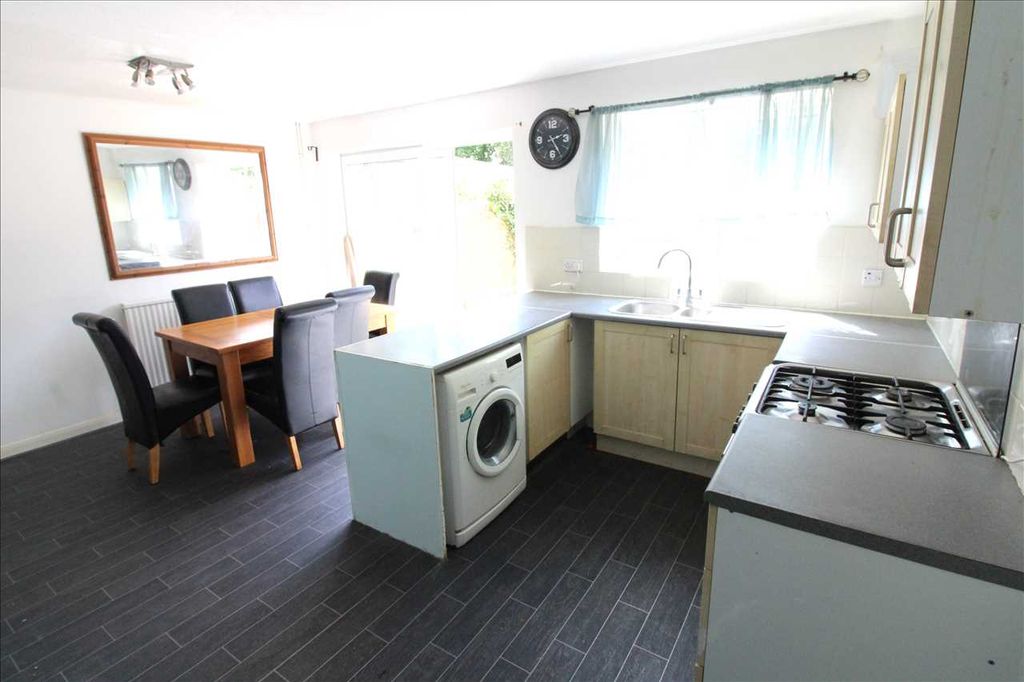 Property photo 2 of 15 Kitchen/Diner
