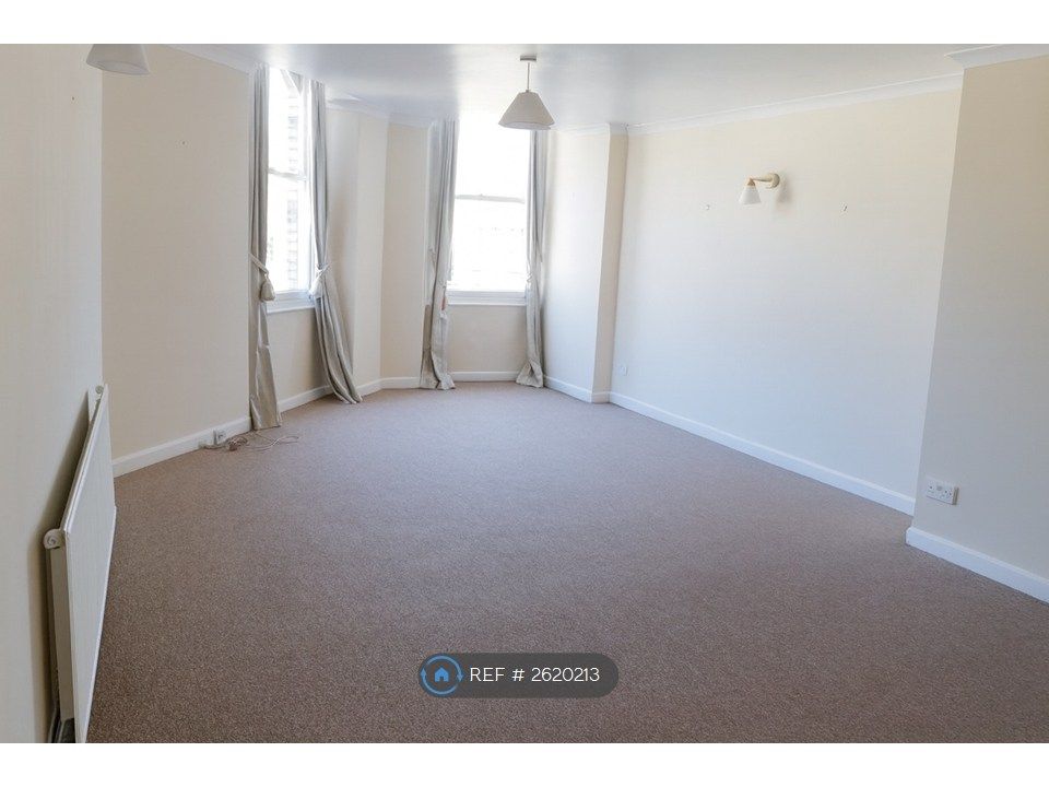 Property photo 3 of 8 Bed 3 + Study Or Large Lounge
