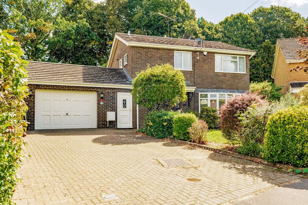Property photo 1 of 19