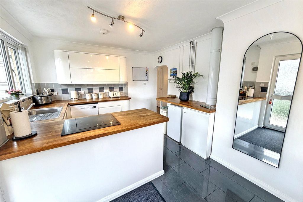 Property photo 3 of 27 Picture No. 07
