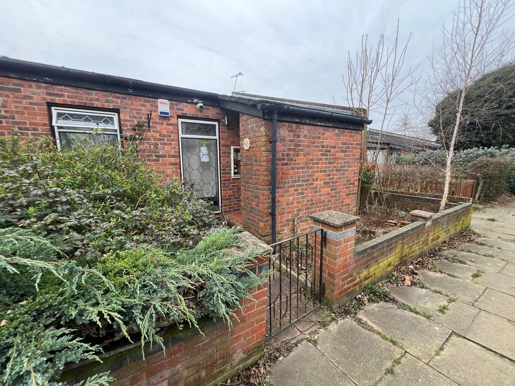 Property photo 1 of 18