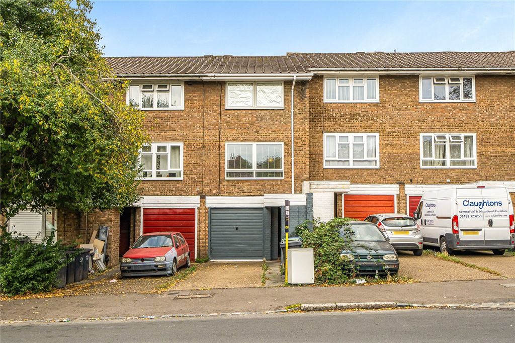 Property photo 1 of 17 Picture No. 13