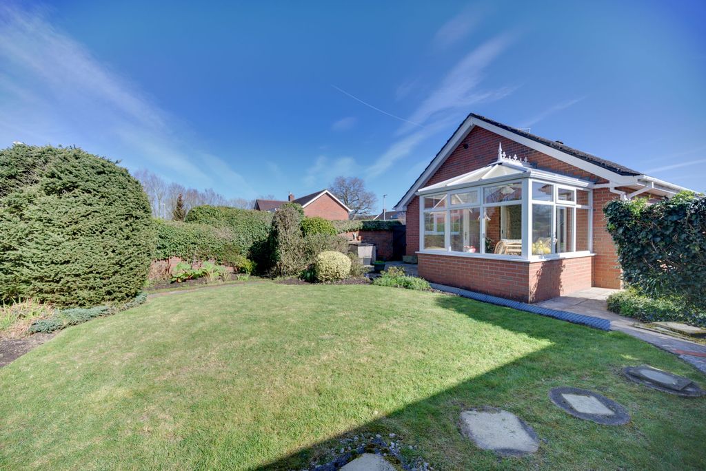 Property photo 2 of 22