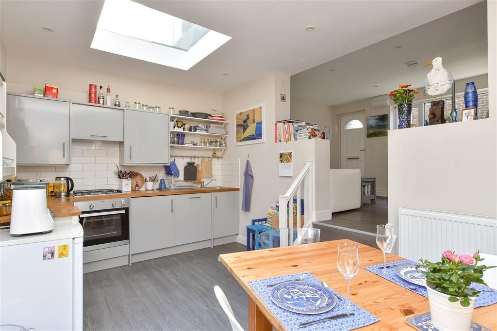 Property photo 3 of 13 Kitchen