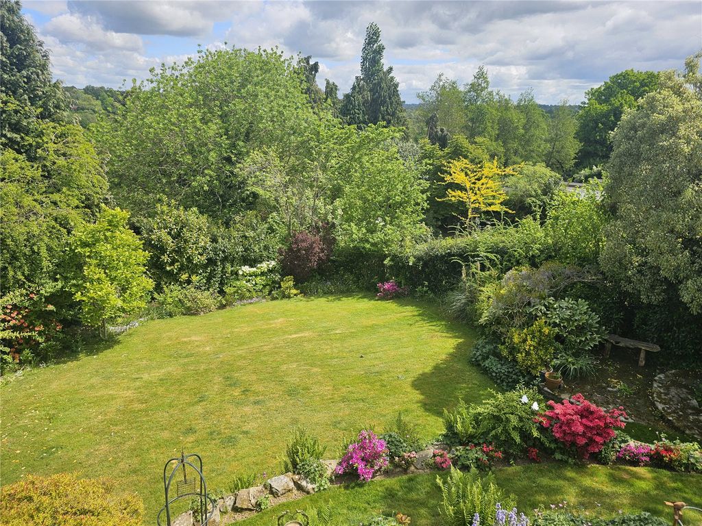 Property photo 2 of 23 Picture No. 37