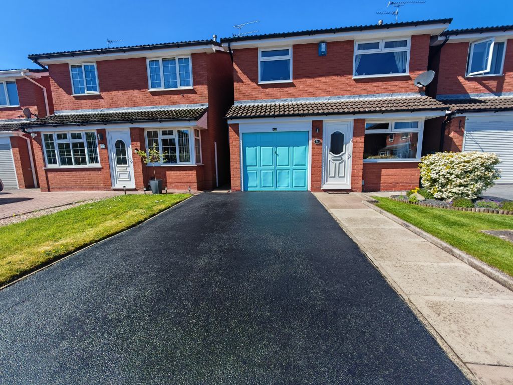 Property photo 1 of 22 Front External