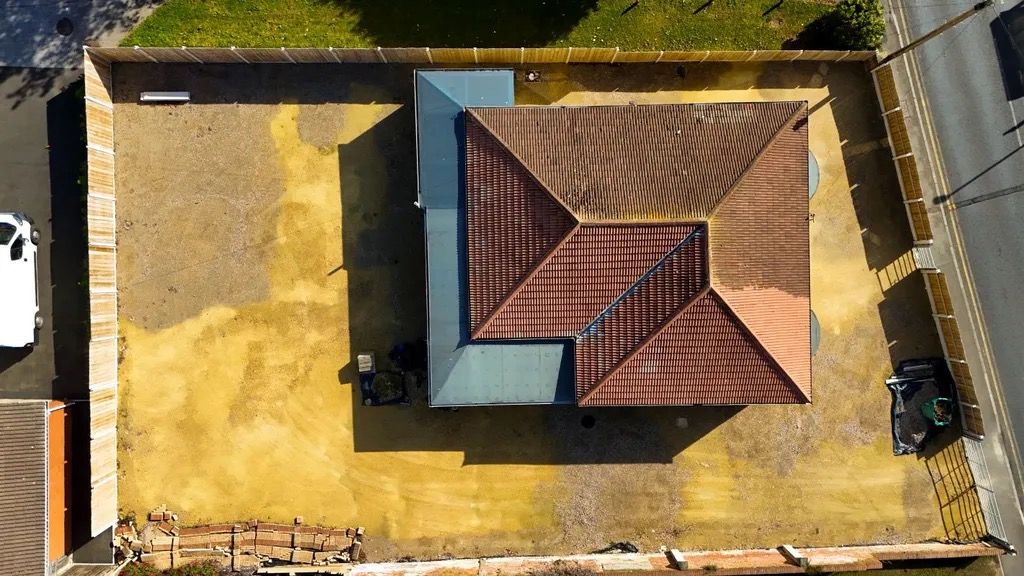 Property photo 3 of 5