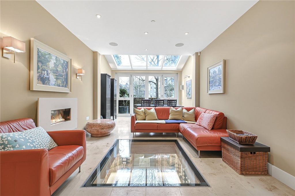 Property photo 3 of 26 Reception Room