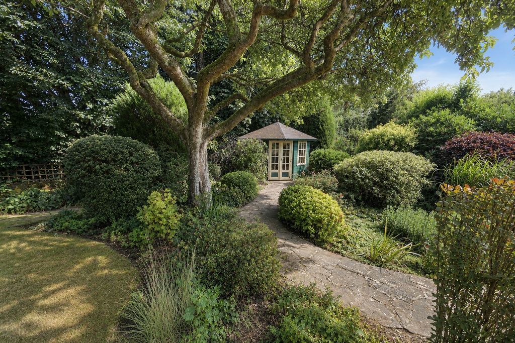 Property photo 3 of 21 Picture No. 56