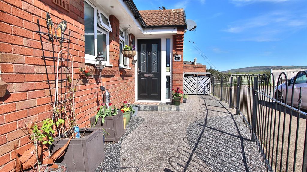 Property photo 2 of 28 Img_1818.Jpg