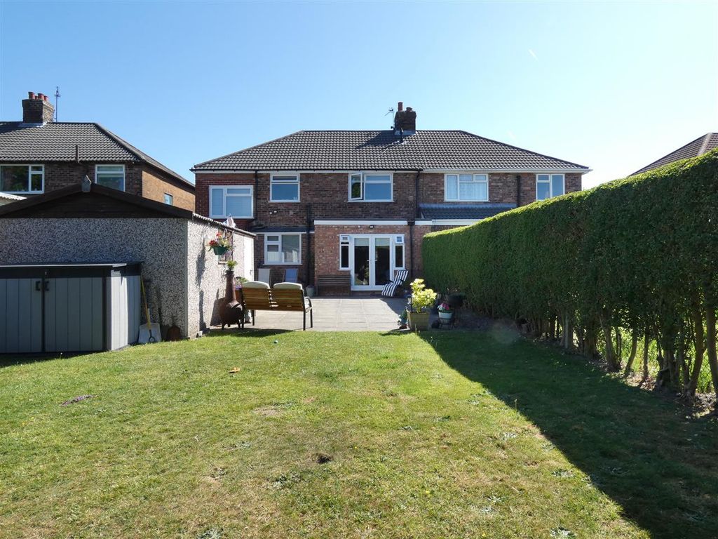 Property photo 2 of 23
