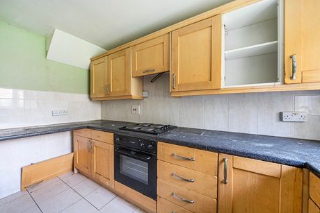 Property photo 2 of 11