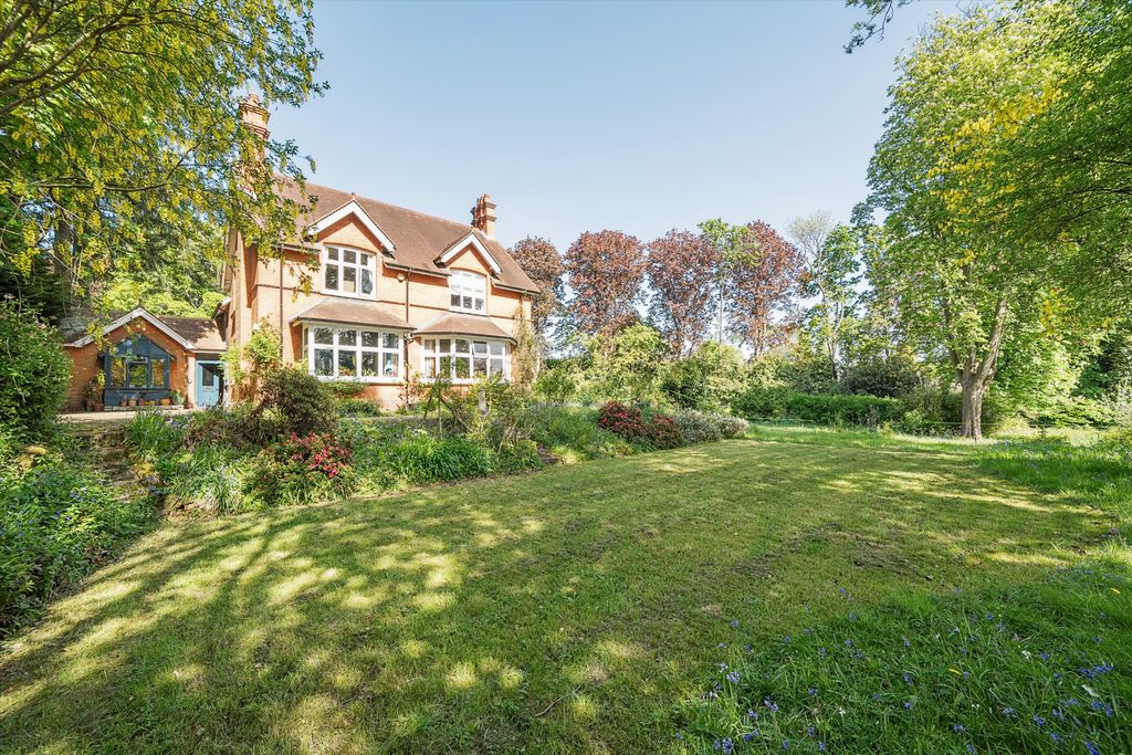 Property photo 1 of 29 Image