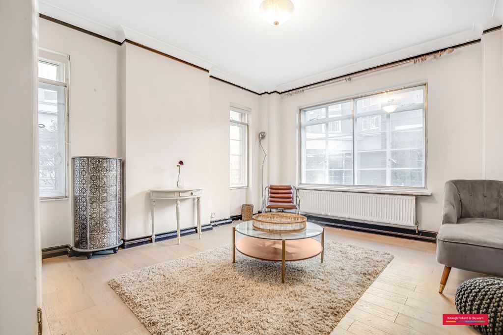 Property photo 1 of 8 Reception Room