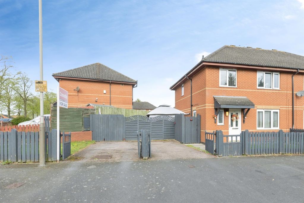 Property photo 1 of 19