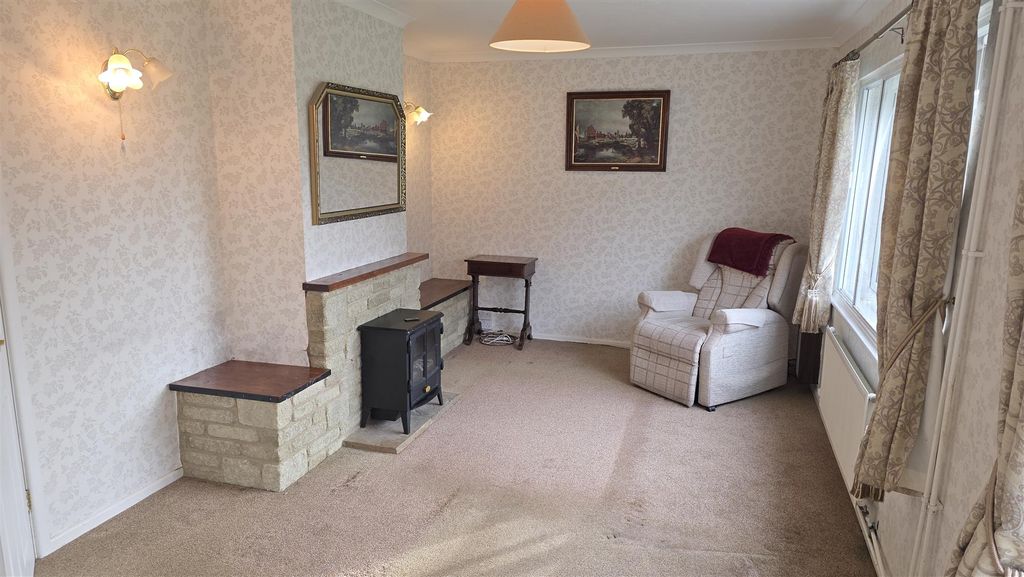 Property photo 3 of 14 20260217_140156.Jpg