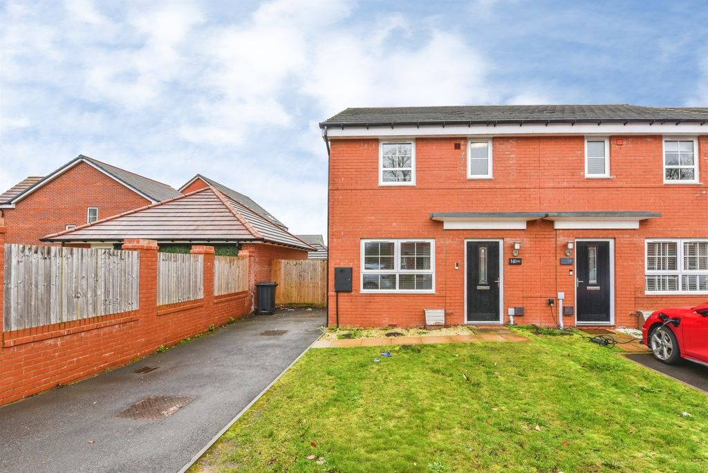 Property photo 1 of 15