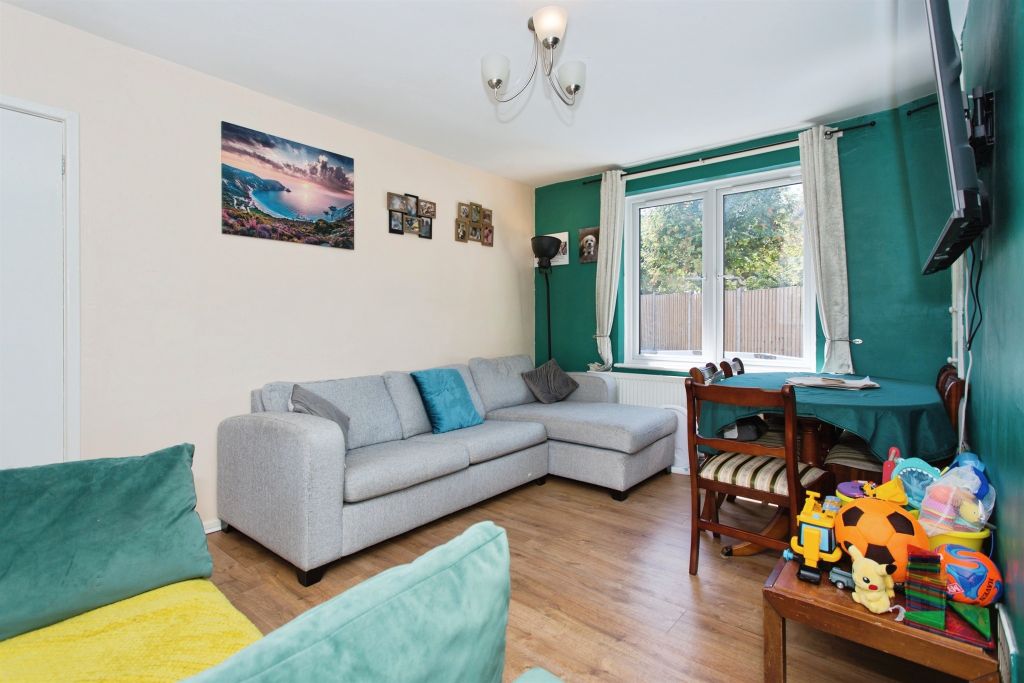 Property photo 3 of 14