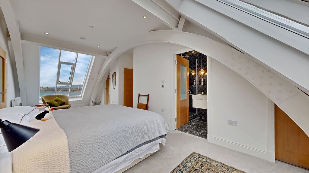 Additional image 22 of 2 bed penthouse for salePenthouse, Old School House, Hillhead G12
