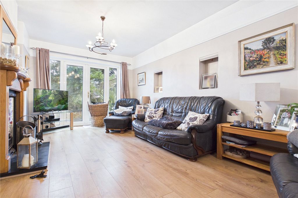 Property photo 2 of 23 Living Area