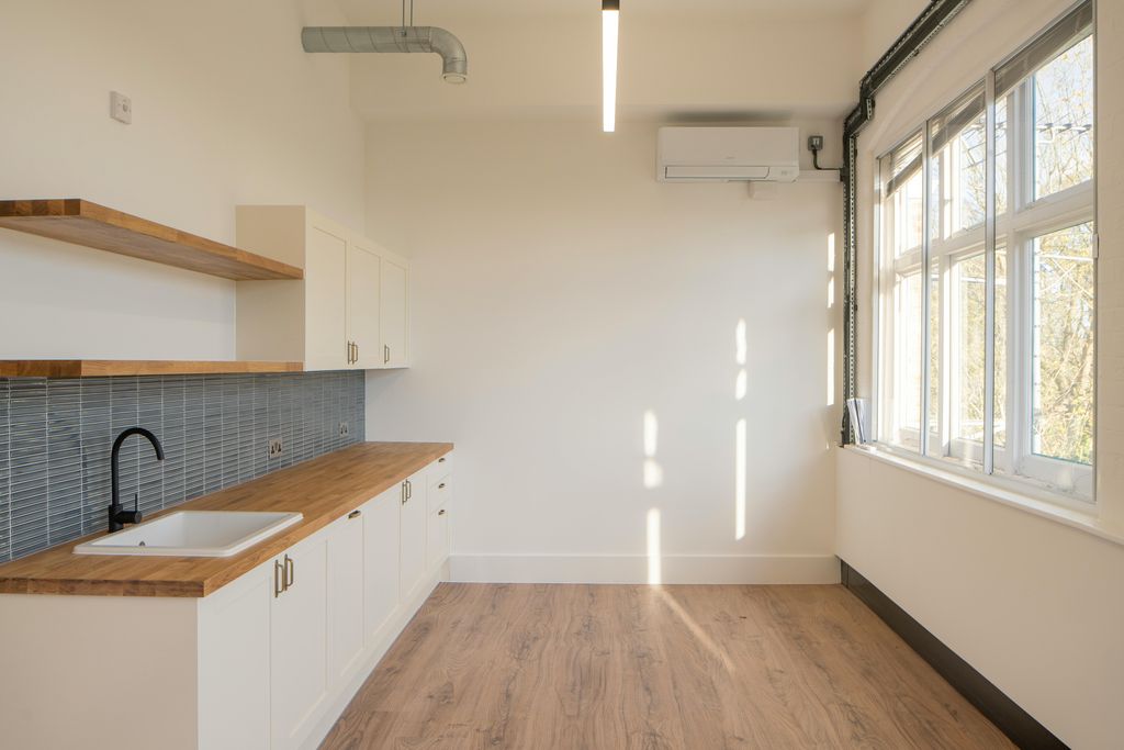 Property photo 2 of 9 Smart Northwest Works Nov1.Jpg