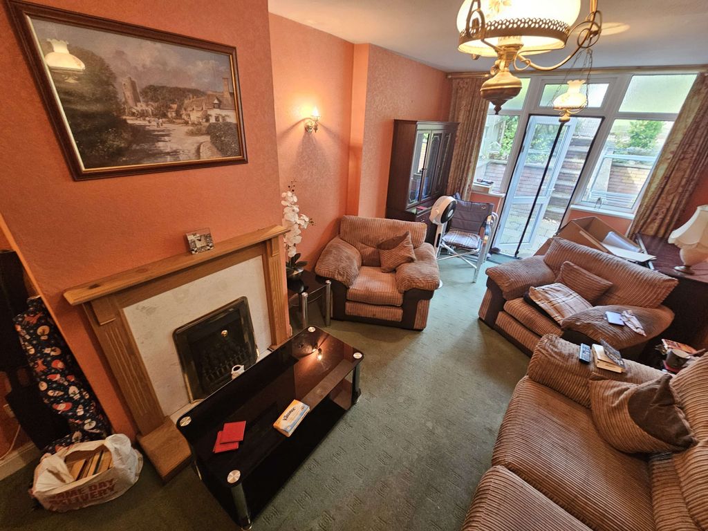 Property photo 1 of 13 3 Bedroom Semi Detatched For Rent