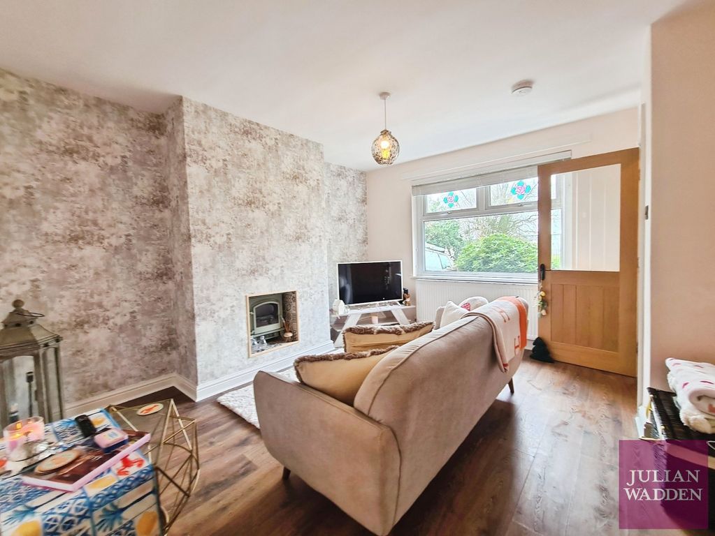 Property photo 3 of 16 Picture No. 11