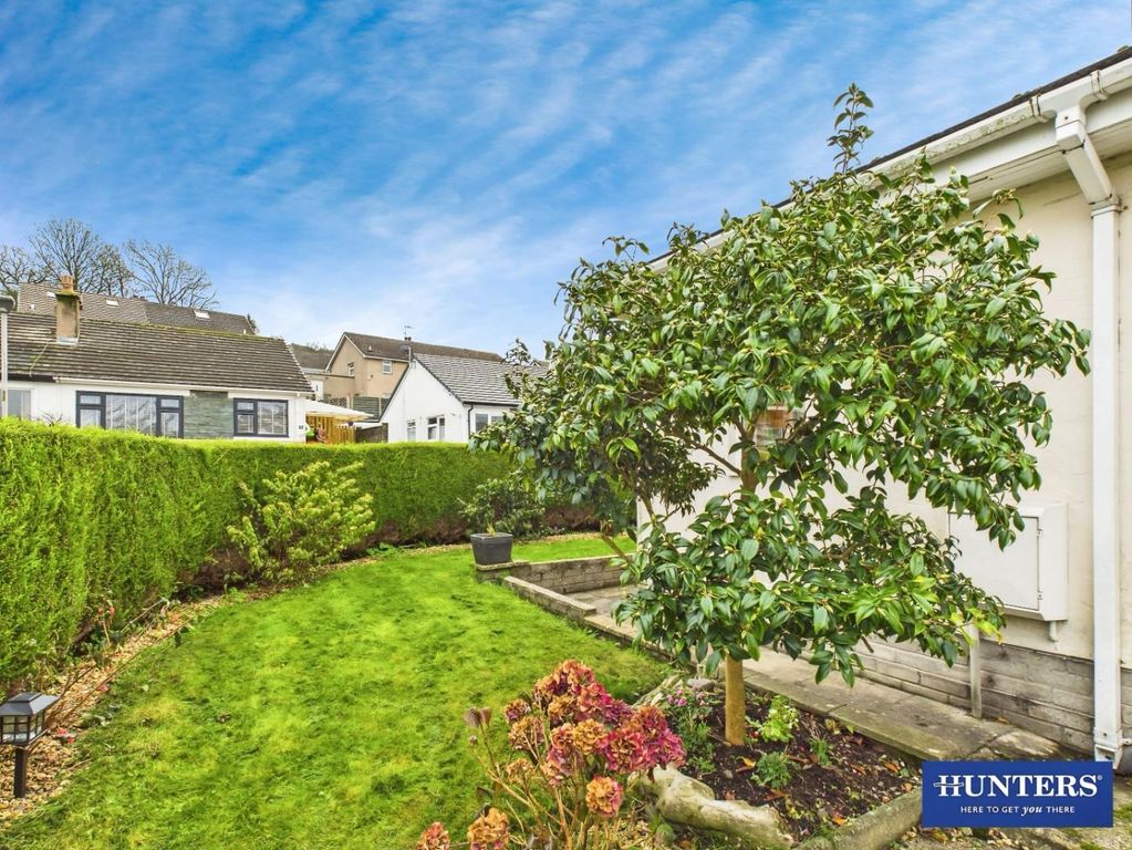 Property photo 3 of 22 Gardens