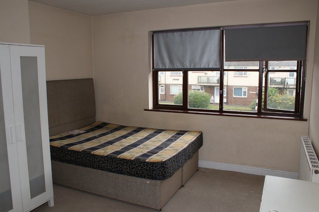 Property photo 1 of 3