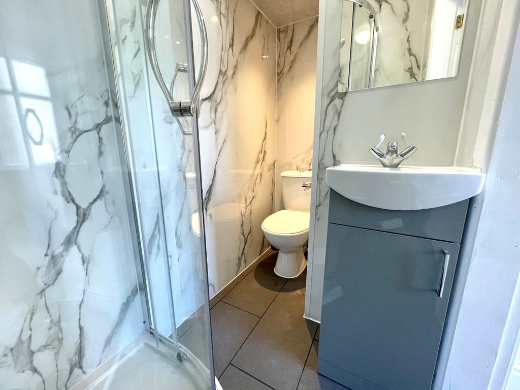 Property photo 2 of 3