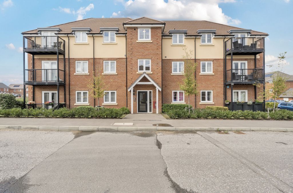 Property photo 1 of 18 1348745-3-68B97ce...