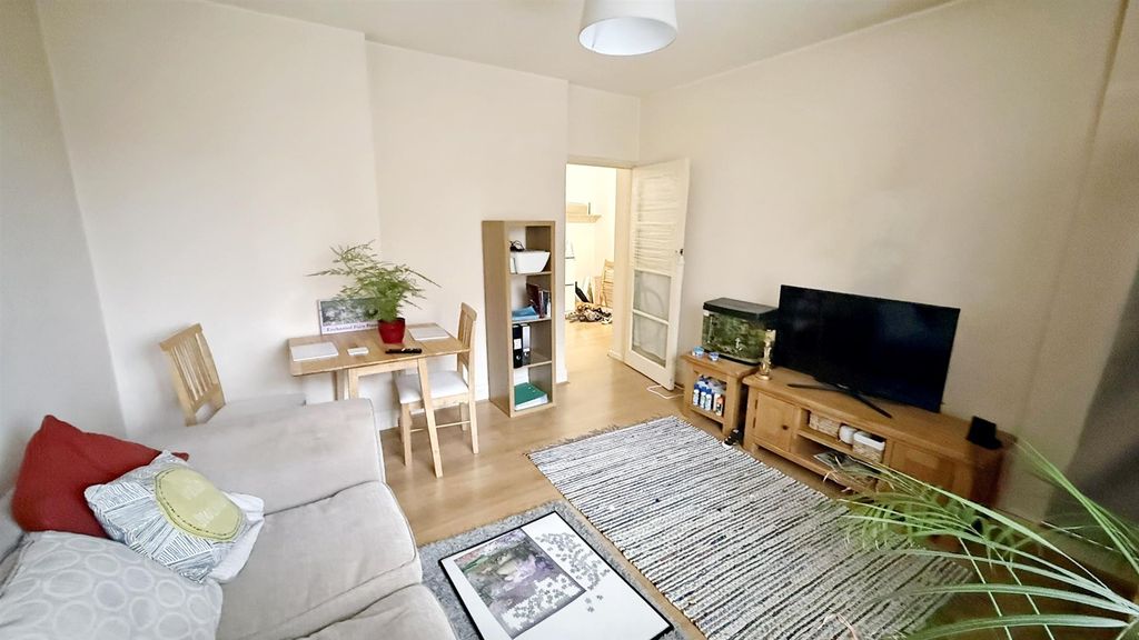 Property photo 1 of 8 Img_0700Dp.Jpg