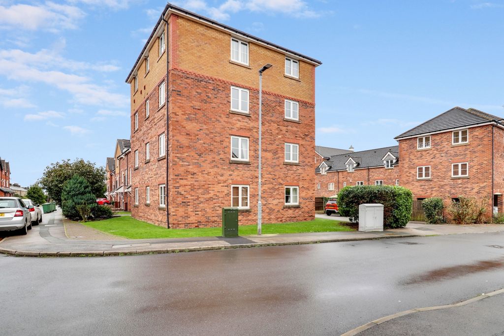 Property photo 1 of 11 Img_1113-Img_1115