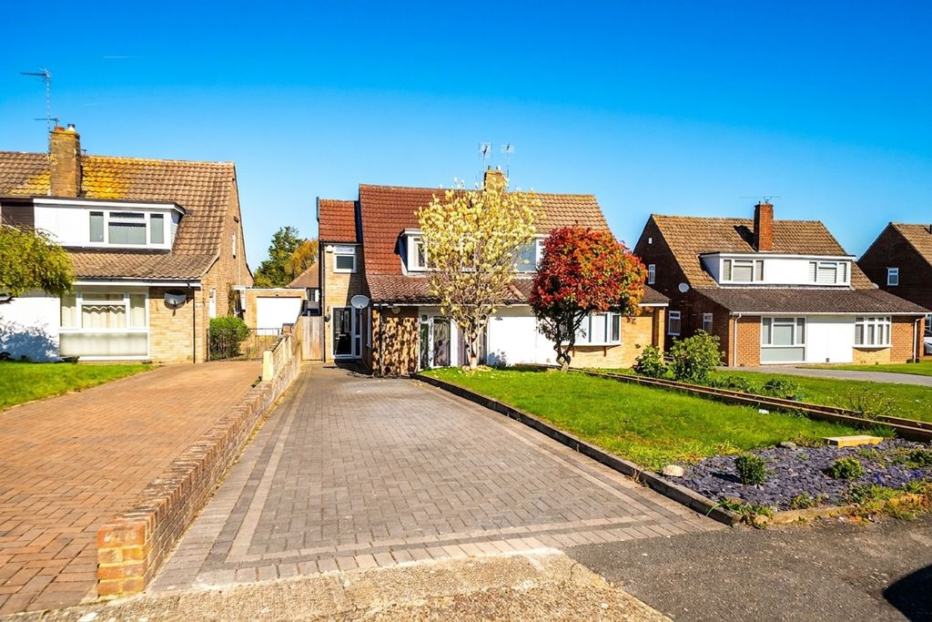 Property photo 1 of 26