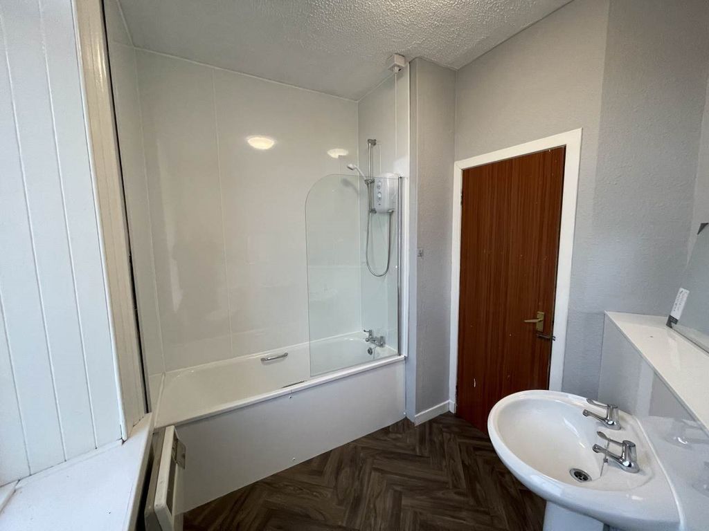 Property photo 2 of 7 Img_5436