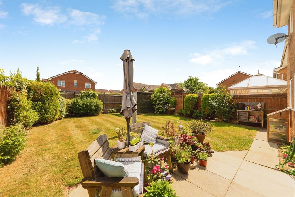 Property photo 3 of 19