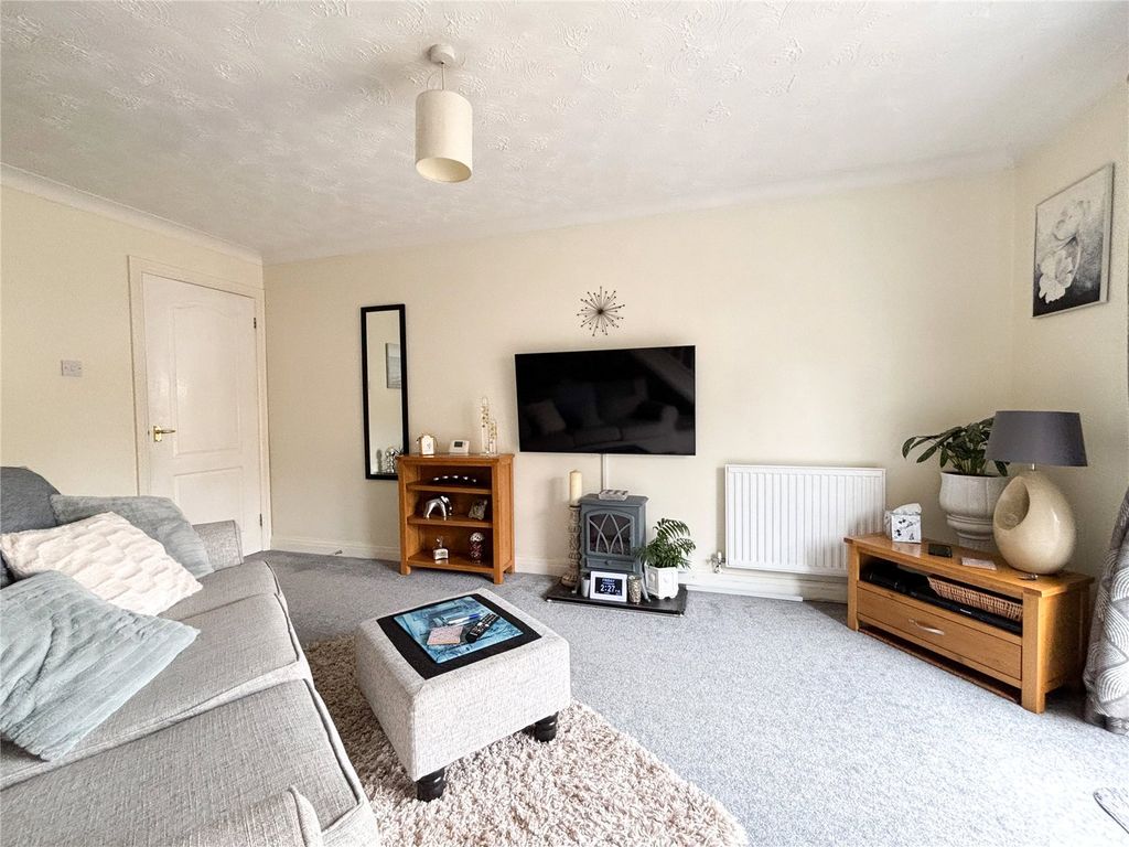 Property photo 3 of 31 Picture No. 16