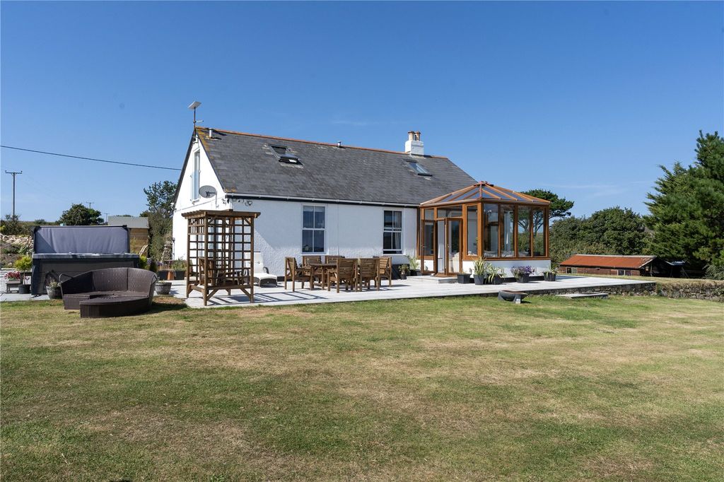 Property photo 1 of 32 Picture No. 26