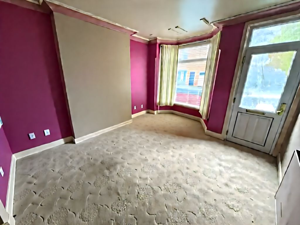 Property photo 3 of 13 Gallery