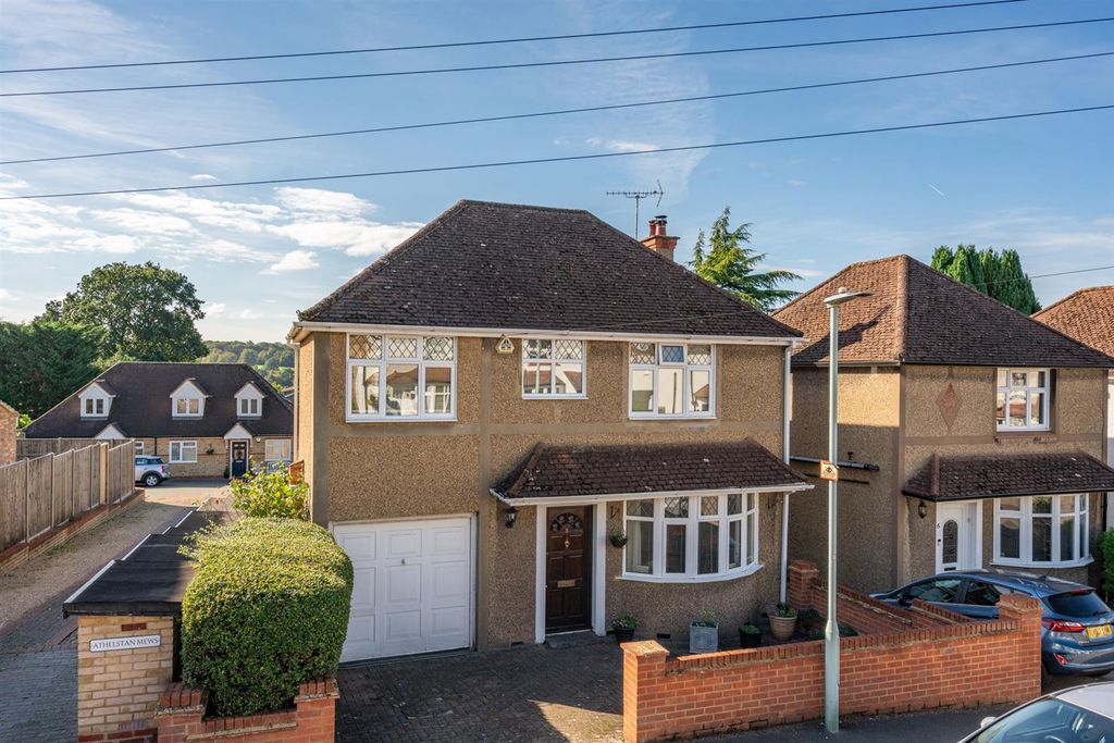 Property photo 1 of 20 Athelstan-Road-7775.Jpg