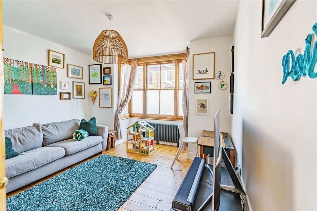 Property photo 2 of 11 Picture 2