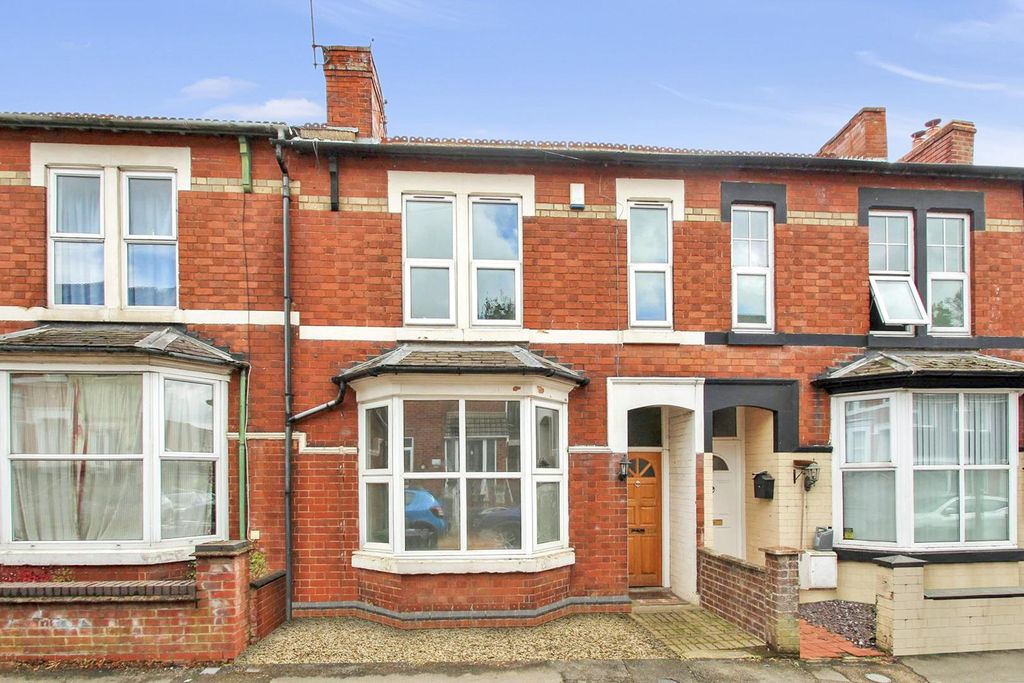 Property photo 1 of 13 Front