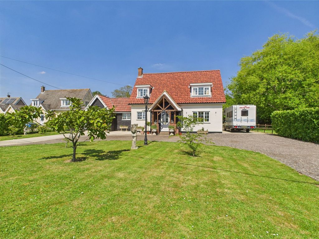 Property photo 1 of 28