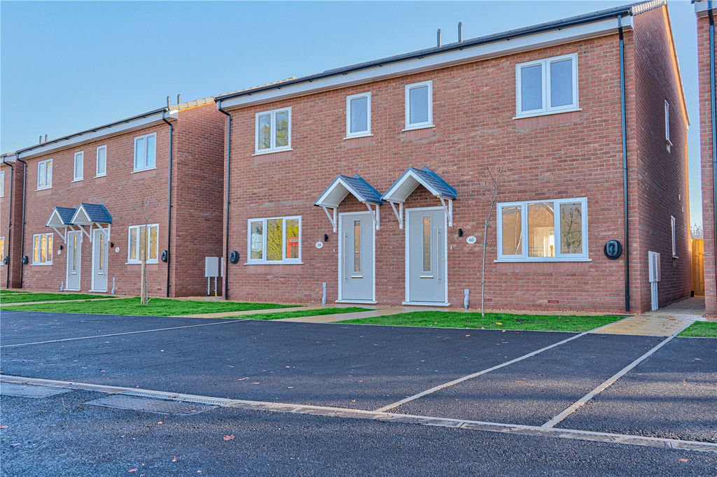 Property photo 1 of 18 Picture No. 01