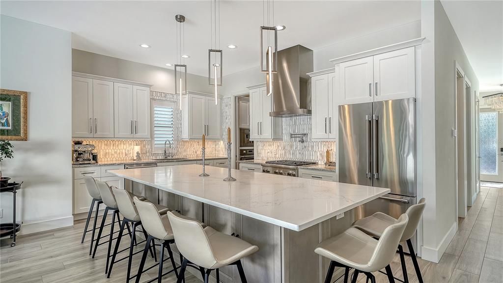 Property photo 3 of 68