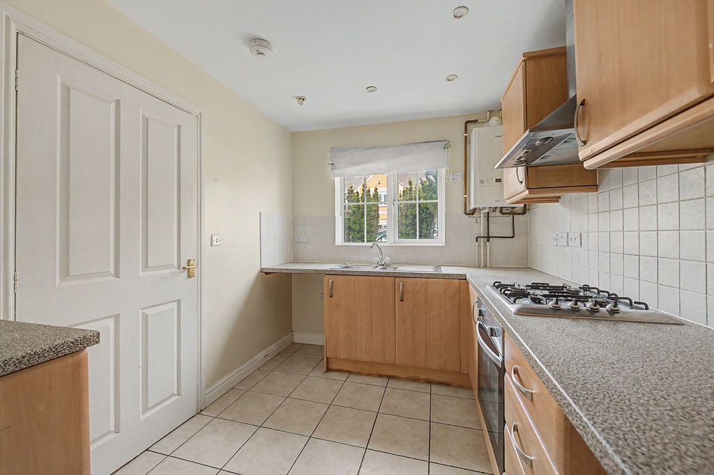 Property photo 3 of 22