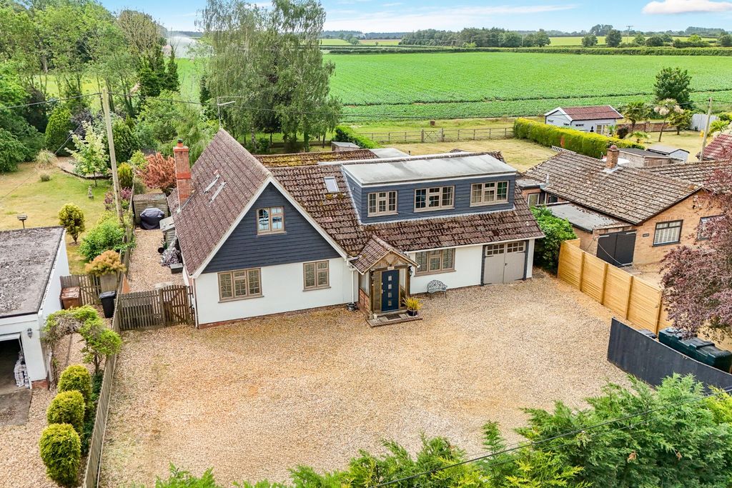 Property photo 1 of 49 5180853